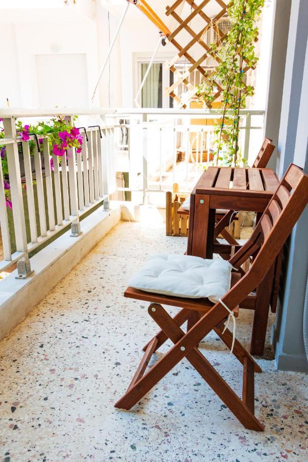 Peraía Home Away From Home מראה חיצוני תמונה