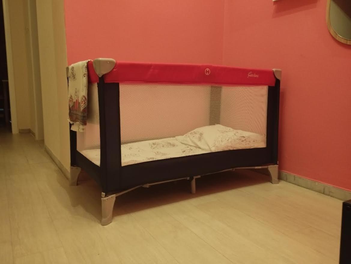 Peraía Home Away From Home מראה חיצוני תמונה